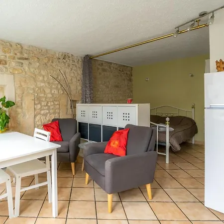 La Barberie Apartment *