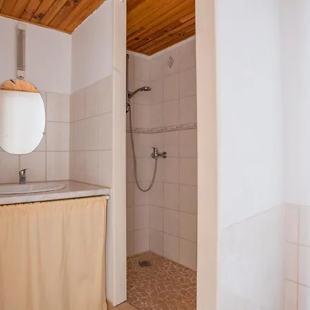 公寓 La Barberie Saint-Martial-de-Vitaterne